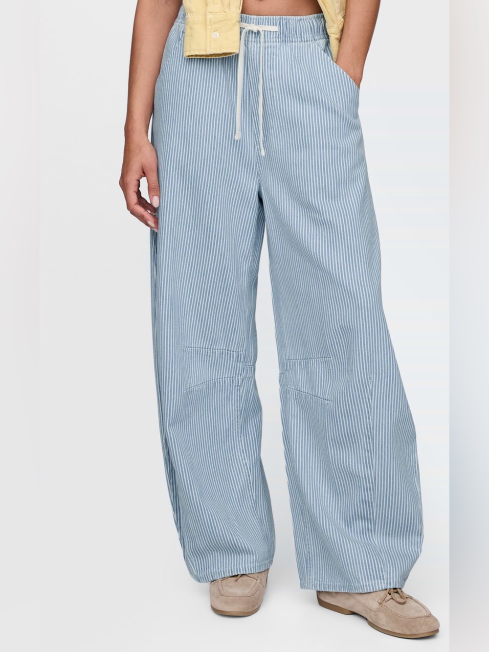 Gap Easy Horseshoe Jean